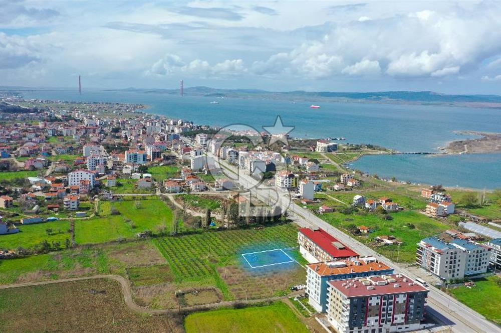 LAPSEKİ ÇARDAK DENİZE 300 METRE 3.5 KAT İMARLI KAT KARŞILIĞI SATILIK ARSA