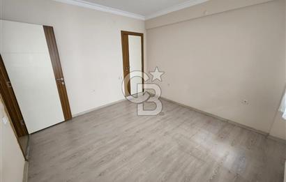 BAYRAKLI EMEK MAHALLESİNDE EBEVEYN BANYOLU KİRALIK 2+1 DAİRE