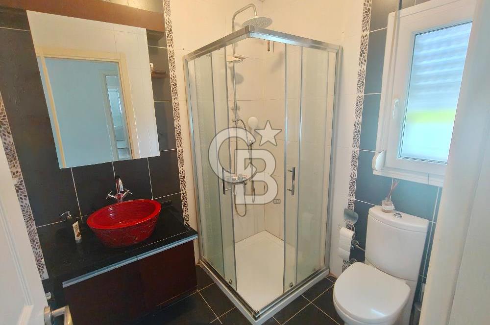 İZMİR ULUKENT YAMAÇ EVLER VİLLA SİTESİNDE SATILIK 4+1 VİLLA