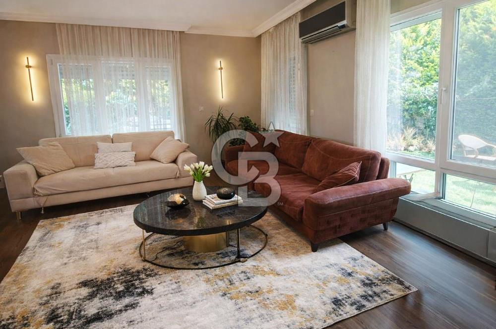 İZMİR ULUKENT YAMAÇ EVLER VİLLA SİTESİNDE SATILIK 4+1 VİLLA