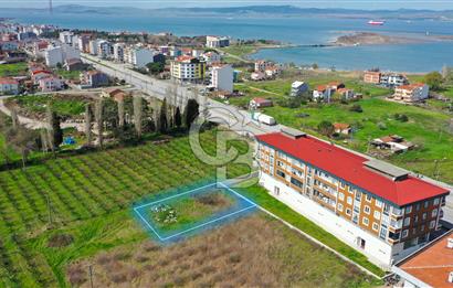 LAPSEKİ ÇARDAK DENİZE 300 METRE 3.5 KAT İMARLI KAT KARŞILIĞI SATILIK ARSA