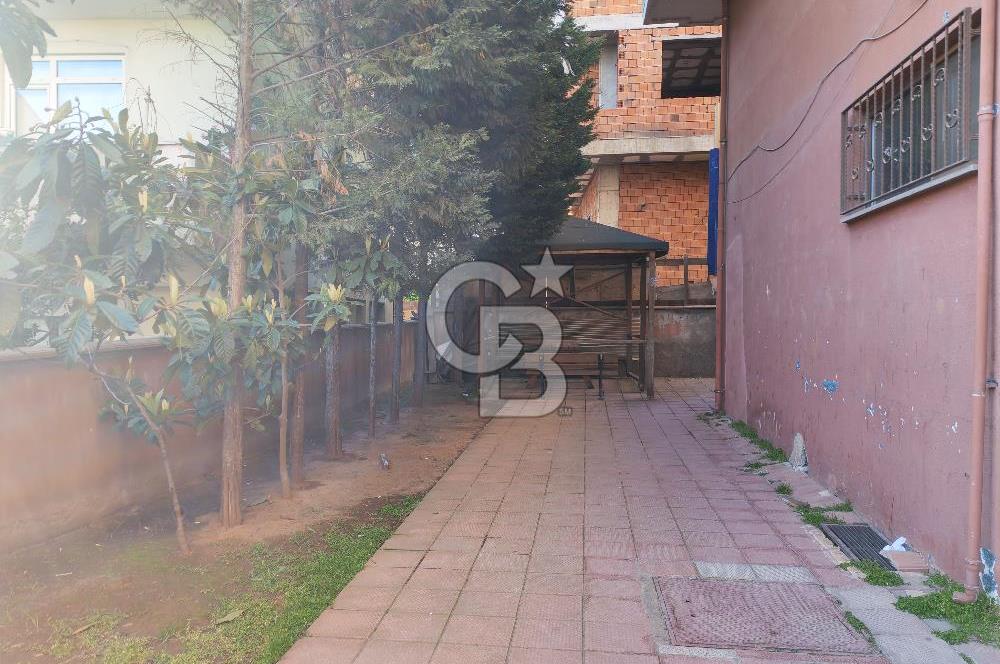 CADDE ÜZERİNDE LOKASYON AVANTAJLI, GENİŞ FERAH ARAKAT DAİRE