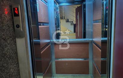 CADDE ÜZERİNDE LOKASYON AVANTAJLI, GENİŞ FERAH ARAKAT DAİRE