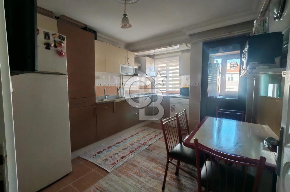 CADDE ÜZERİNDE LOKASYON AVANTAJLI, GENİŞ FERAH ARAKAT DAİRE