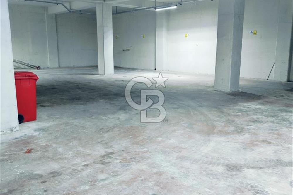 Lojistik kalbi Çayırova'da TIR girişli 1000m2 h:5m KİRALIK DEPO 