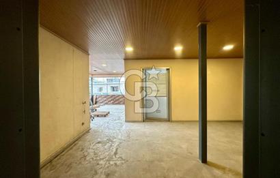 ABDİ İPEKÇİ CD.'NDE TABELA DEĞERİ YÜKSEK TAM MÜSTAKİL KİRALIK!