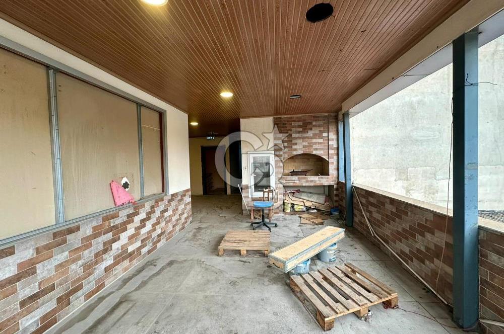 ABDİ İPEKÇİ CD.'NDE TABELA DEĞERİ YÜKSEK TAM MÜSTAKİL KİRALIK!