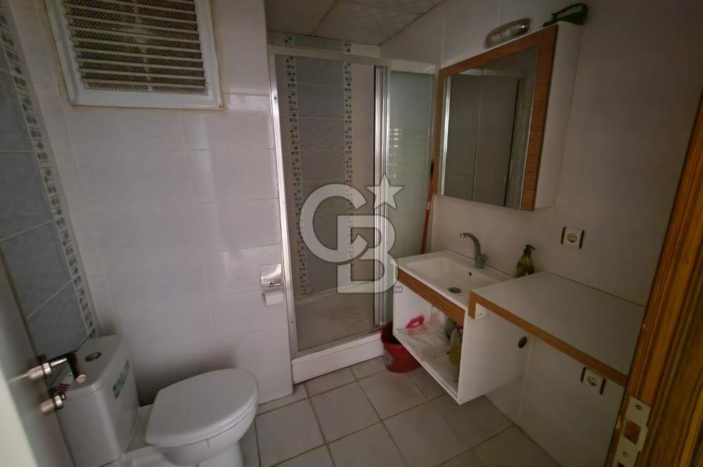 BAYRAKLI EMEK MAHALLESİNDE EBEVEYN BANYOLU KİRALIK 2+1 DAİRE