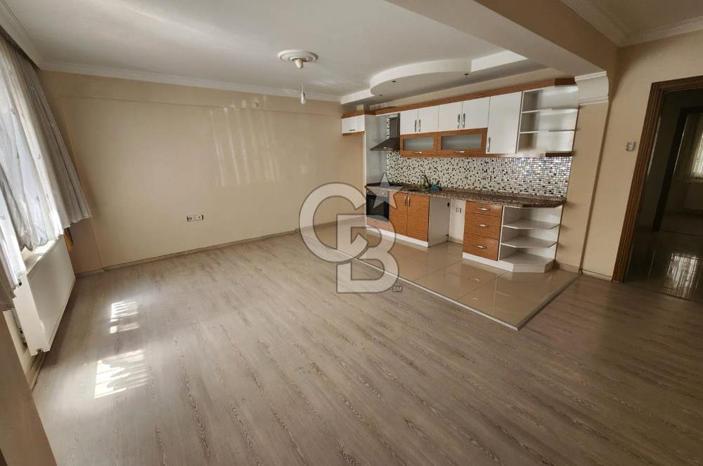 BAYRAKLI EMEK MAHALLESİNDE EBEVEYN BANYOLU KİRALIK 2+1 DAİRE
