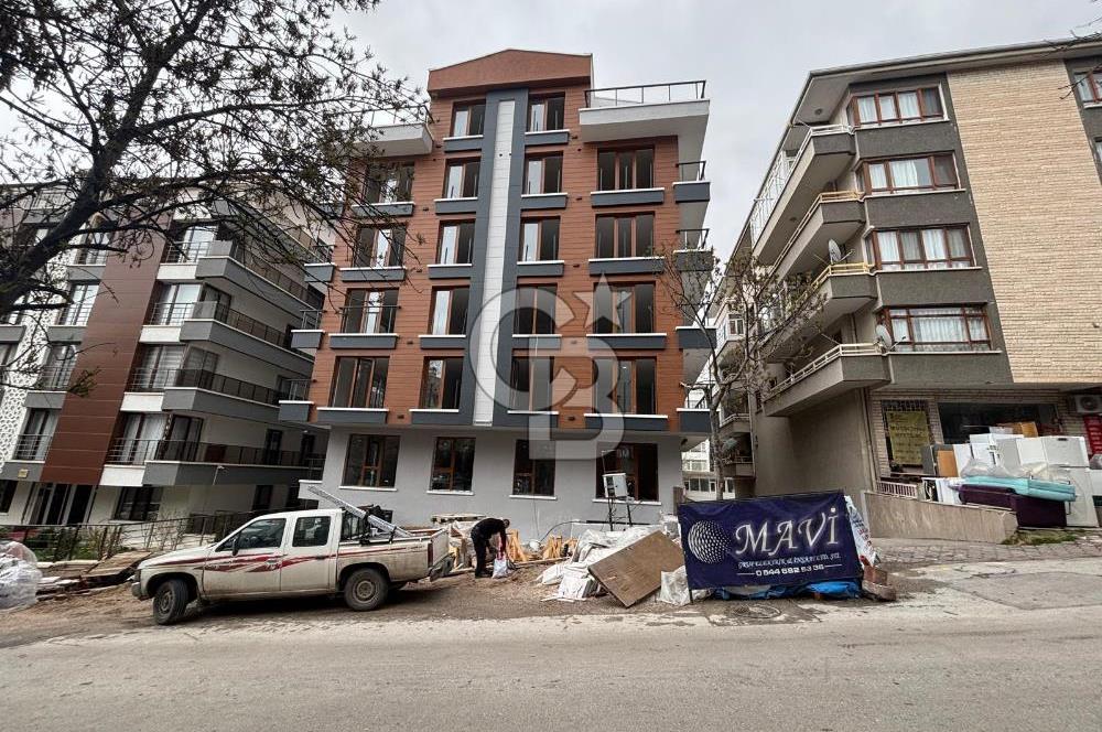 Anıttepe'de Satılık 2+1 Daire - Merkezi Konum, Otoparklı