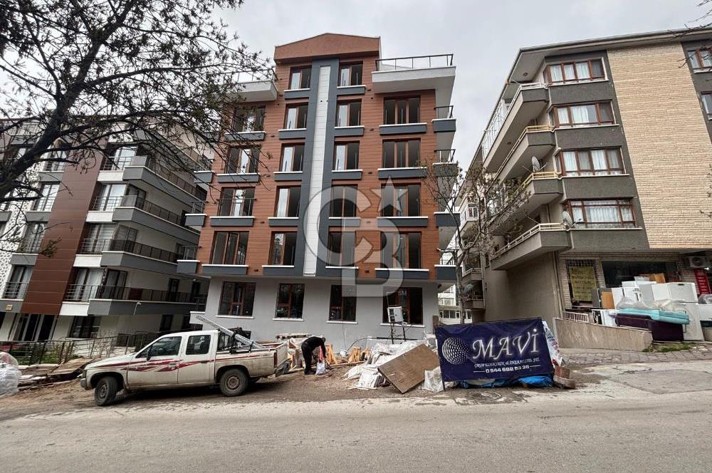 Anıttepe'de Satılık 2+1 Daire - Merkezi Konum, Otoparklı