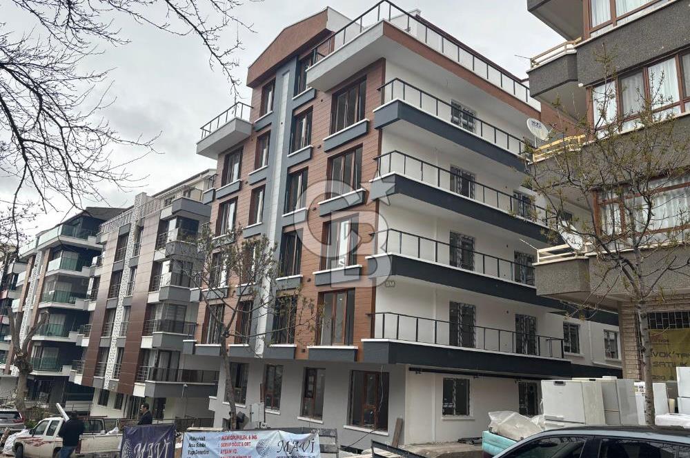 Anıttepe'de Satılık 2+1 Daire - Merkezi Konum, Otoparklı