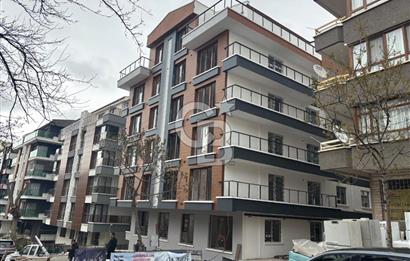 Anıttepe'de Satılık 2+1 Daire - Merkezi Konum, Otoparklı