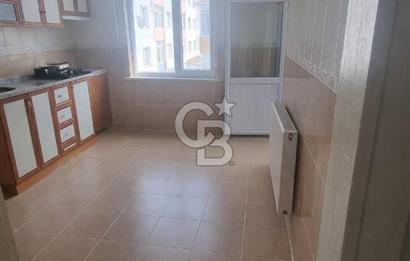 Kapaklı'da Merkezi Konumda Kiralık 2+1 Daire