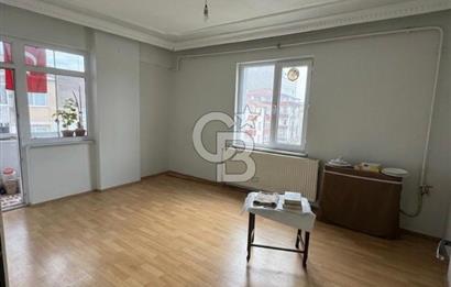 Kapaklı'da Merkezi Konumda Kiralık 2+1 Daire