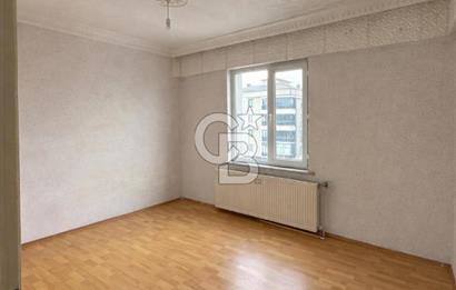 Kapaklı'da Merkezi Konumda Kiralık 2+1 Daire