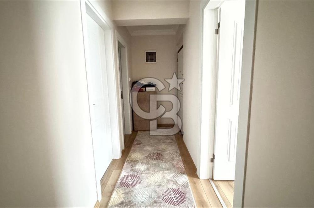 Foça Yenibağarası Mah. Kiralık Eşyasız 2+1 Bahçe Katı Daire