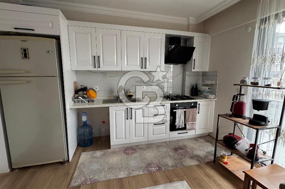 Foça Yenibağarası Mah. Kiralık Eşyasız 2+1 Bahçe Katı Daire