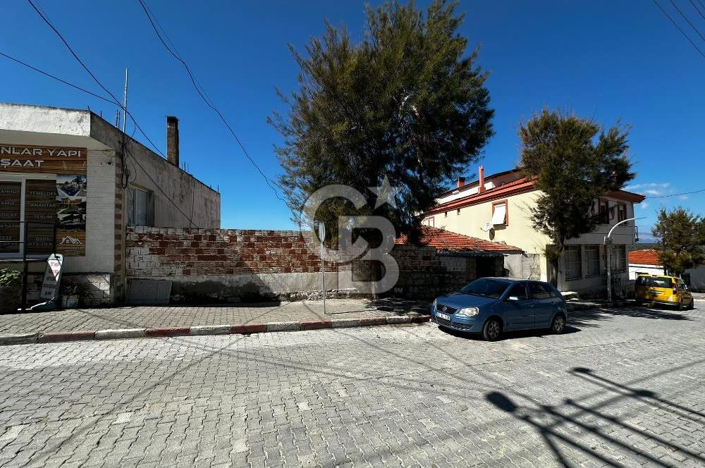 Çeşme Ovacık'ta 1005 m² İmarlı Satılık Arsa
