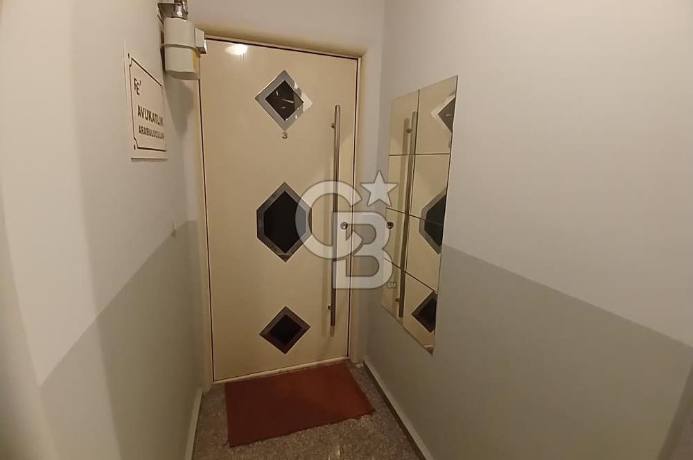 ÇEKMEKÖY MİMARSİNAN CADDESİ KİRALIK 2+1 OFİS İŞYERİ