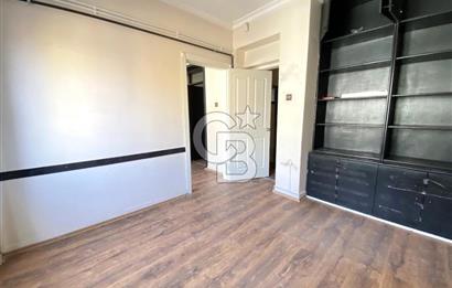 NECATİBEY HANIMELİ SOKAK BOŞ SATILIK 2+1 OFİS