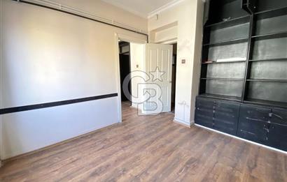 NECATİBEY HANIMELİ SOKAK BOŞ SATILIK 2+1 OFİS