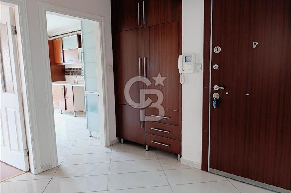SANCAK CADDE ÜZERİ ASANSÖRLÜ LÜKS YAPILI 4+1 KİRALIK DAİRE