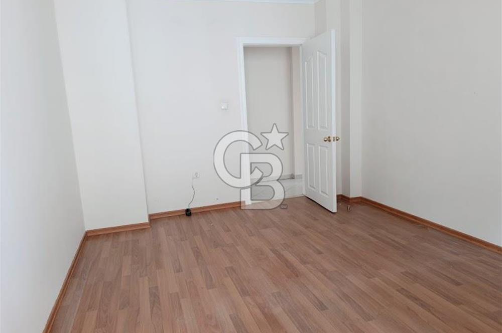 SANCAK CADDE ÜZERİ ASANSÖRLÜ LÜKS YAPILI 4+1 KİRALIK DAİRE