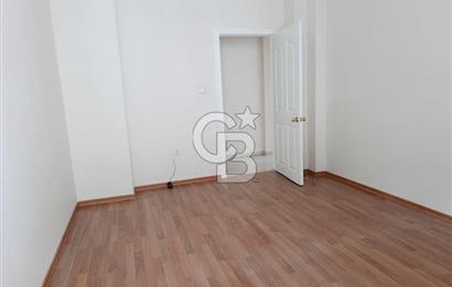 SANCAK CADDE ÜZERİ ASANSÖRLÜ LÜKS YAPILI 4+1 KİRALIK DAİRE
