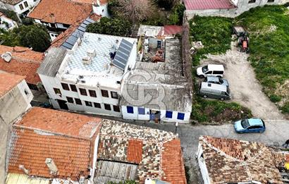 Kuşadasının Kalbi Camiatikte, Tarih Ev