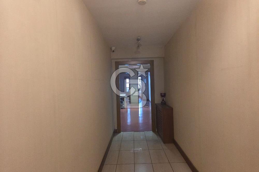 Ankara Gazi Mahallesinde Satılık Komple Bina