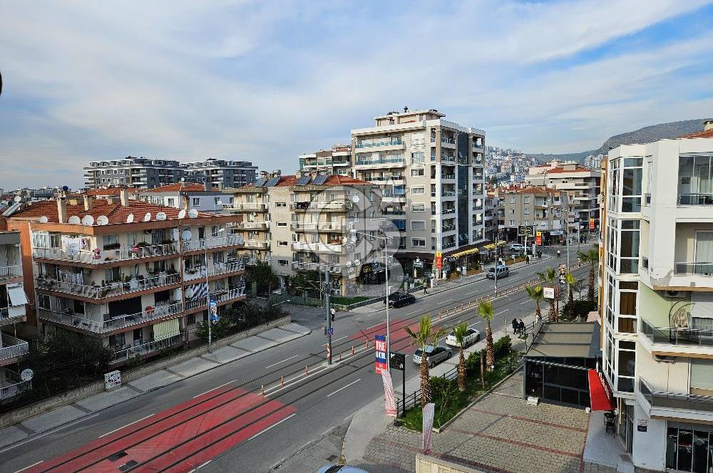 Çiğli Ataşehir'de Satılık 3+1 Konforlu Lüks Daire