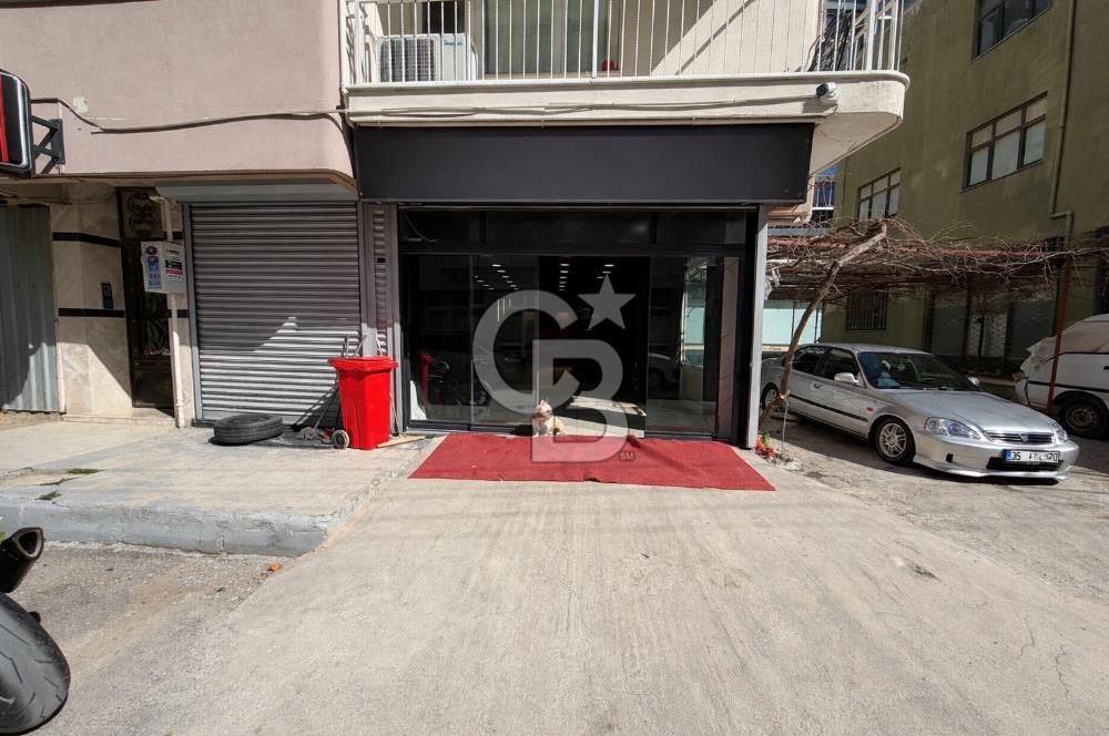 BORNOVA YEŞİLOVA'DA İŞLEK KONUMDA SATILIK DÜKKAN