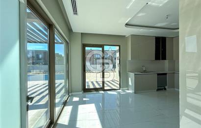 BÜYÜKÇEKMECE KARAAĞAÇ SATILIK VİLLA