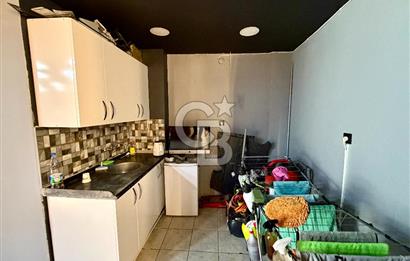 BORNOVA YEŞİLOVA'DA İŞLEK KONUMDA SATILIK DÜKKAN