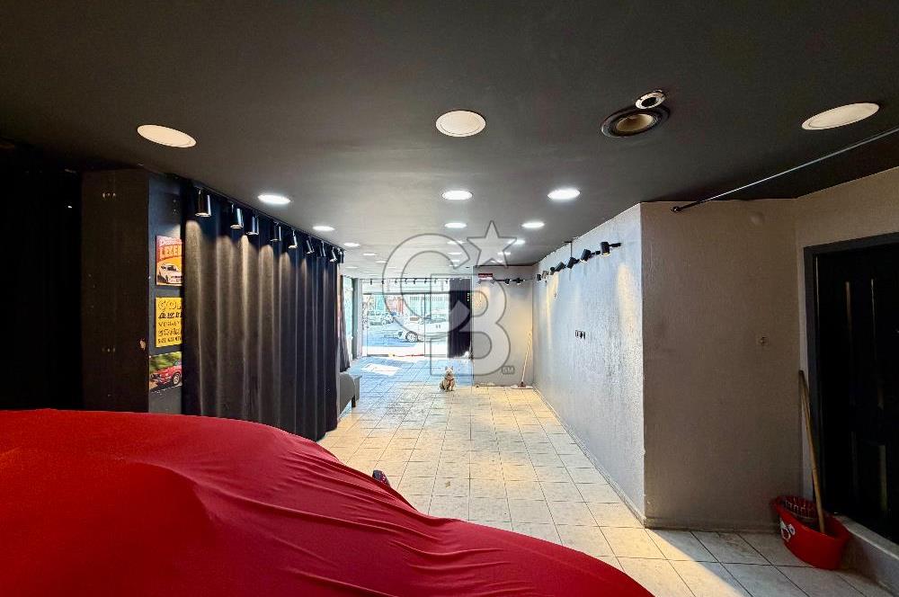 BORNOVA YEŞİLOVA'DA İŞLEK KONUMDA SATILIK DÜKKAN