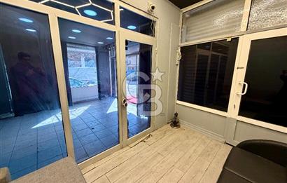 BORNOVA YEŞİLOVA'DA İŞLEK KONUMDA SATILIK DÜKKAN