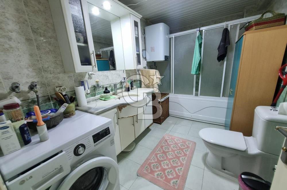 Balçova Çetin Emeç’te Site İçinde  3 Cepheli Site içi Satılık Daire