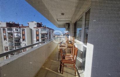 Balçova Çetin Emeç’te Site İçinde  3 Cepheli Site içi Satılık Daire