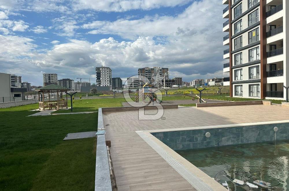 Çanakkale Karacaören'de Site İçerisinde 1+1 Kiralık Daire