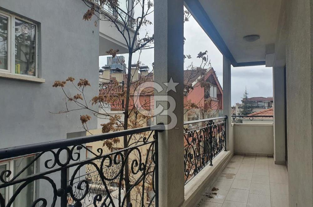 Aydınlıkevler'de Satılık 3+1 Daire, 130m², Ebeveyn Banyolu