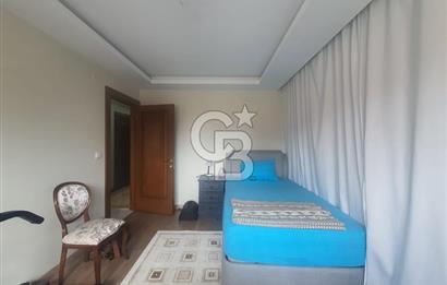 Aydınlıkevler'de Satılık 3+1 Daire, 130m², Ebeveyn Banyolu