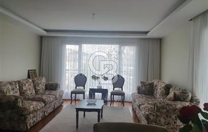 Aydınlıkevler'de Satılık 3+1 Daire, 130m², Ebeveyn Banyolu