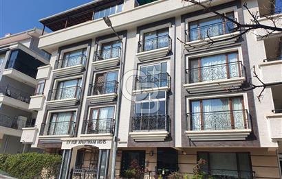 Aydınlıkevler'de Satılık 3+1 Daire, 130m², Ebeveyn Banyolu