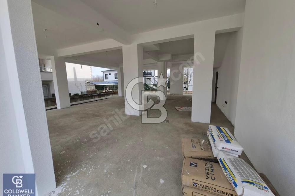 Başiskele Fatih Mah. Kiralık Dükkan - 150 m² - Ana Cadde Üzeri