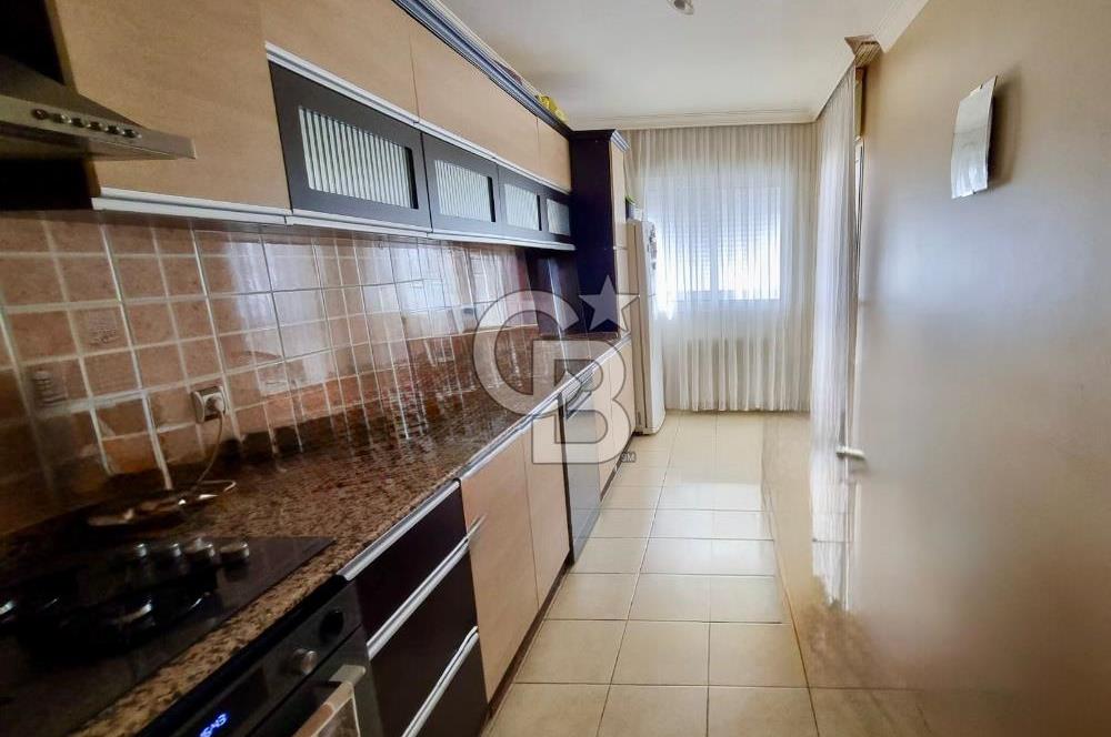 Balçova Çetin Emeç’te Site İçinde  3 Cepheli Site içi Satılık Daire