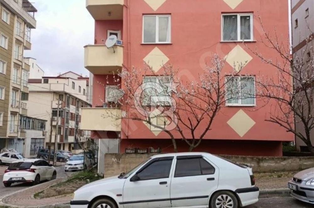 ÇAYIROVA ATATÜRK MAHALLESİNDE KOMPLE SATILIK BİNA 