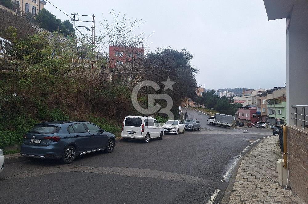 Şehir Ayaklarınızın Altında, Eviniz Boztepede