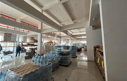 Ulus Işıklar Caddesi'nde Satılık 6 Katlı Komple Bina (2400m²)