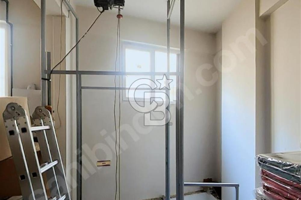 Aydın Efeler/Güzelhisar Mahallesinde Bulvara Çok Yakın 226,61 m2 Satılık Depolu Dükkan